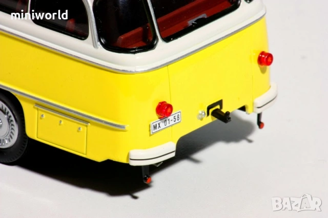 Robur LO 3000 автобус - мащаб 1:43 на IST моделът е нов в PVC дисплей-кейс, снимка 8 - Колекции - 53779743