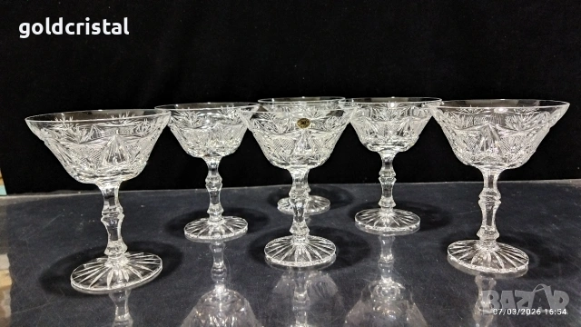 Кристални чаши 