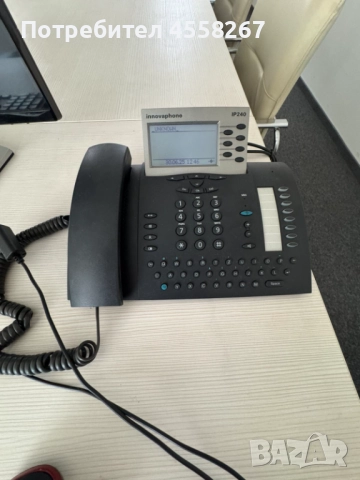Продавам IP телефон Innovaphone IP240