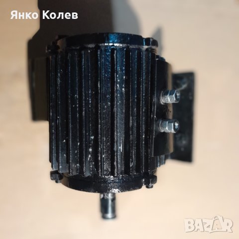 Трифазен елдвигател 380w /1450об./мин. приспособен за колонна бормашина Райдер с колона ф72мм., снимка 7 - Електродвигатели - 40523242