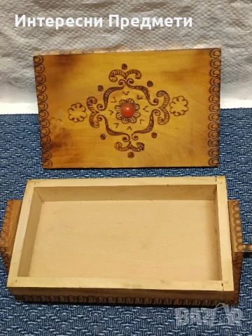 Две стари кутии, снимка 3 - Антикварни и старинни предмети - 50689597