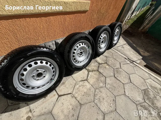 Оригинални джанти с гуми за vw Caddy, снимка 8 - Гуми и джанти - 55933578