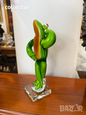 Ръно изработена жаба от цветно стъкло. №7387