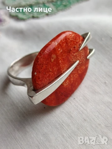 Уникален Сребърен Авторски Дамски Пръстен с Червен Корал, снимка 1