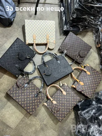 Louis Vuitton Дамска Чанта Луис Витон - Налични Различни Цветове Код D1640