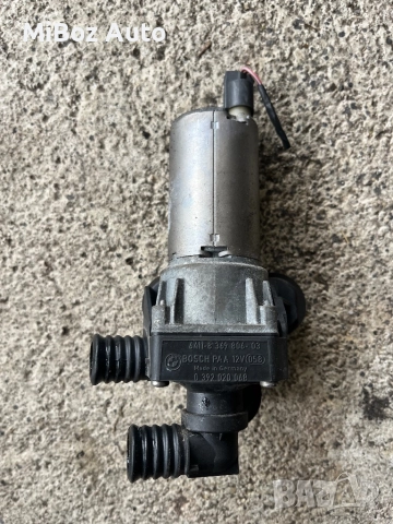 Допълнителна водна помпа БМВ Е90 91 BMW, снимка 3 - Части - 50650762