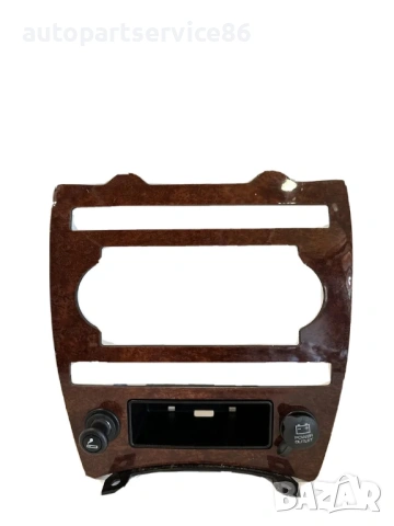 Облицовка около скоростния лост за Jeep Grand Cherokee 3.0 Crd (2007) X25032101