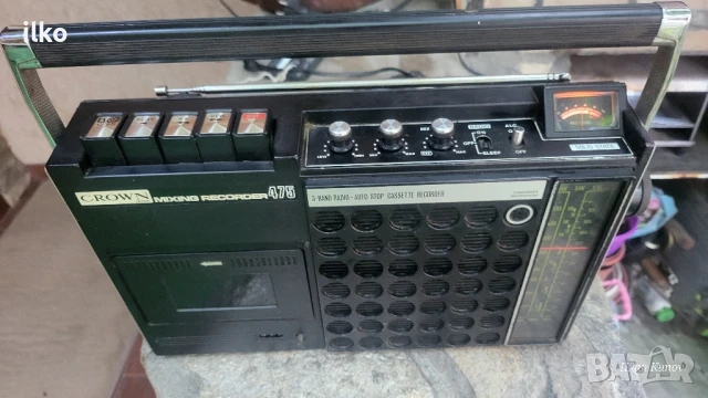 CROWN CRC-475FW, снимка 2 - Радиокасетофони, транзистори - 51162791