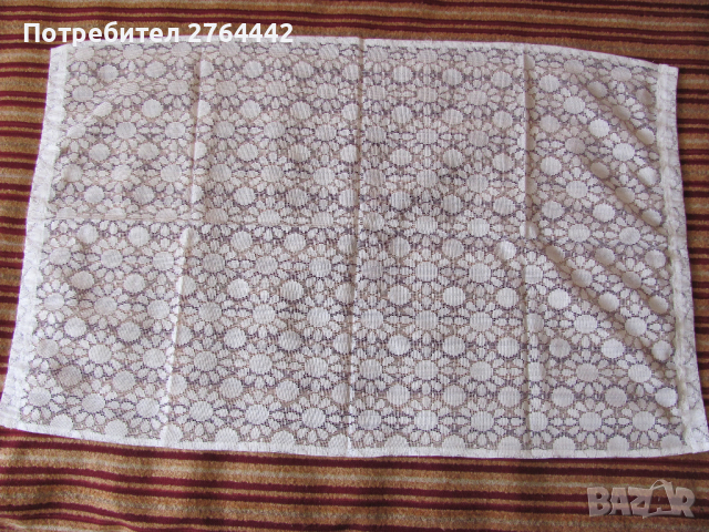 Перде за малък прозорец