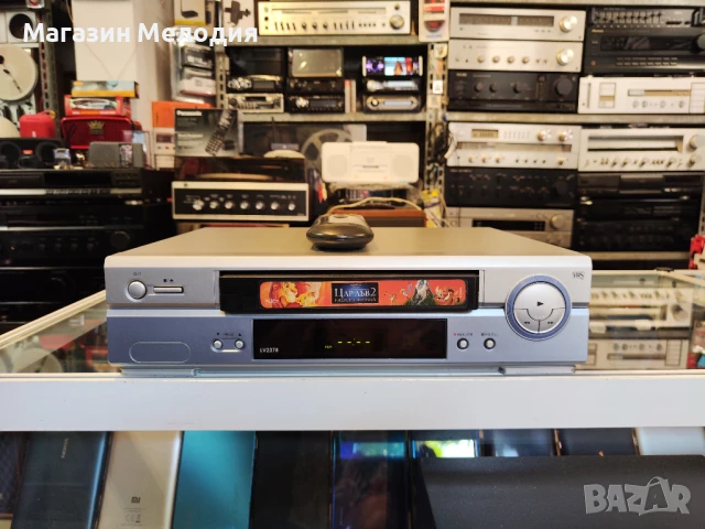 Видео LG LV2378 с дистанционно.  В отлично техническо и визуално състояние. Видеото е съвсем ново, п