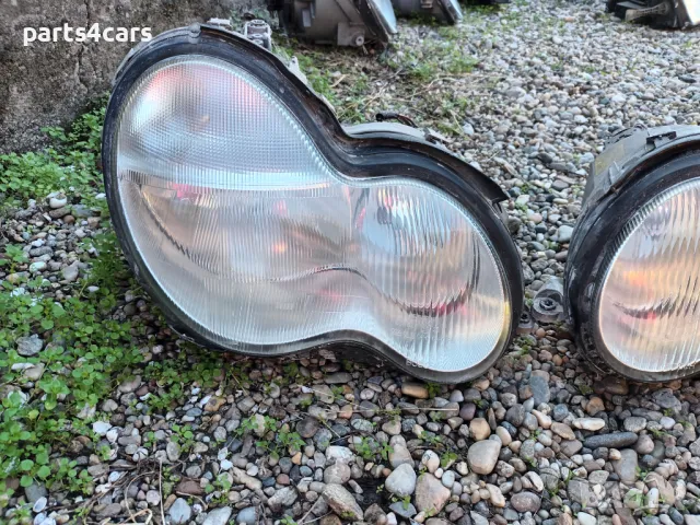 ляв и десен фар за мерцедес - бенц Ц класа в203 MERCEDES - BENZ C class w203, снимка 5 - Части - 43875934