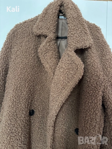Бежово палто, снимка 3 - Палта, манта - 53485771