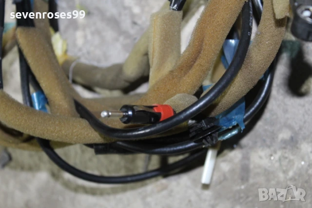 Кабел антена Мазда 3 2008 2.3i 158hp Mazda 3 седан, снимка 2 - Части - 51255599