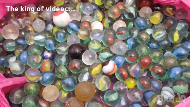 Стъклени топчета ( билички )  над 100 броя , снимка 3 - Колекции - 53599440