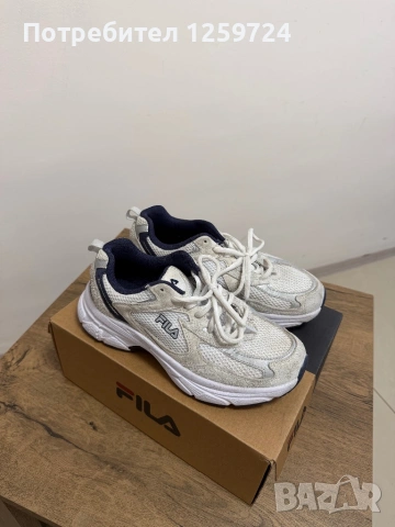 Дамски маратонки FILA, снимка 3 - Маратонки - 53213540