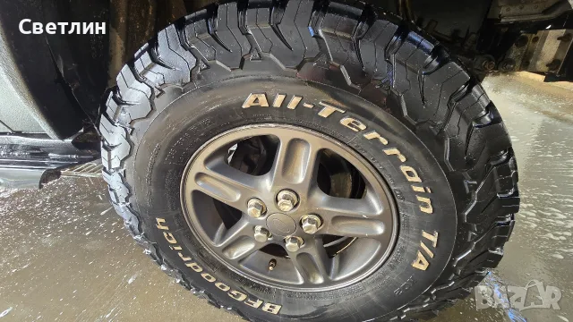 BF Goodrich гуми 265/75R16 с оригинални джанти за Land rover, снимка 4 - Гуми и джанти - 55869645