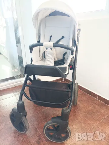 Детска количка 3в1 Kunert Molto без дефекти, снимка 11 - Детски колички - 47880680