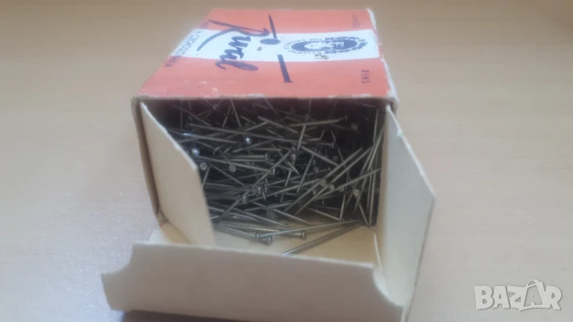 Ретро карфици/иглички Rival Made in Czechoslovakia, снимка 4 - Антикварни и старинни предмети - 51139818