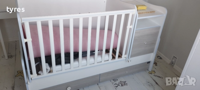 Детска кошара,легло и бюро в едно