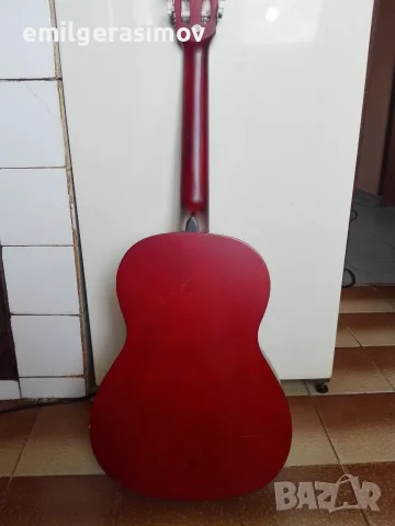 Акустична китара и две вази ., снимка 8 - Други стоки за дома - 17406434