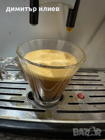Кафемашина Saeco Incanto, снимка 3 - Кафемашини - 44491988