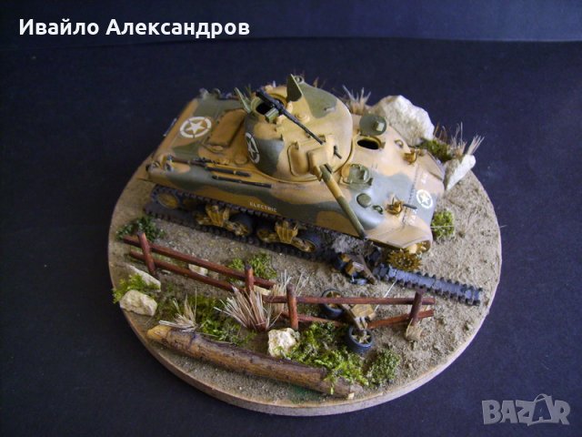 Макет, сглобен мащабен модел на танк Shеrman , снимка 1 - Колекции - 34083841