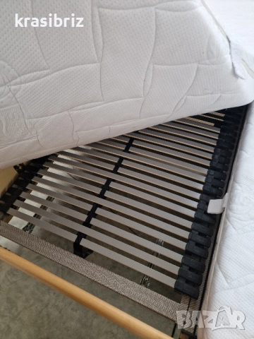 К-т Масивна Спалня-180/200см..с Нощни Шкафчета и Скрин -внос от Германия!, снимка 9 - Спални и легла - 52165978