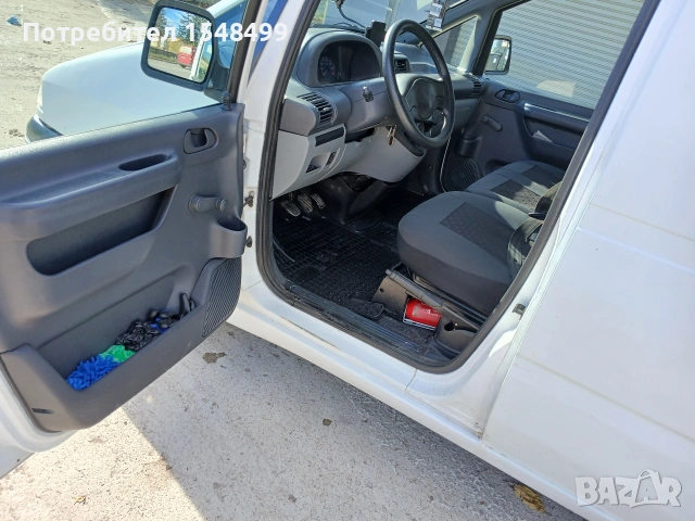 Peugeot Exper 1.9 Diesel Климатик 2003 година, снимка 6 - Автомобили и джипове - 53233172