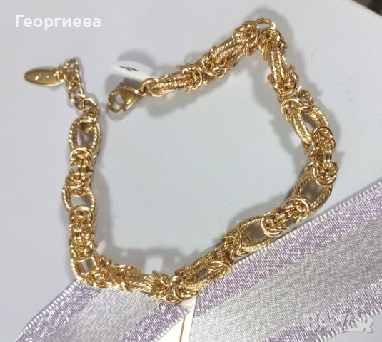    дамска гривна със златно покритие