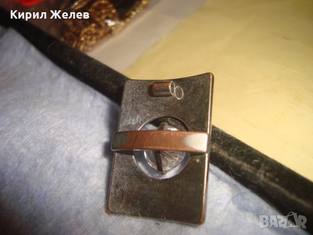 ПОСРЕБРЕН ВИНТИДЖ АРТ МЕДЕН МЕДАЛЬОН с ГОЛЯМ ЮВЕЛИРНО ФАСЕТИРАН ПЛАНИНСКИ КРИСТАЛ 26066, снимка 3 - Колиета, медальони, синджири - 36064042