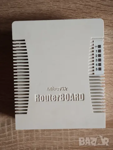 2 броя Mikrotik RB260GS, снимка 9 - Рутери - 56104862