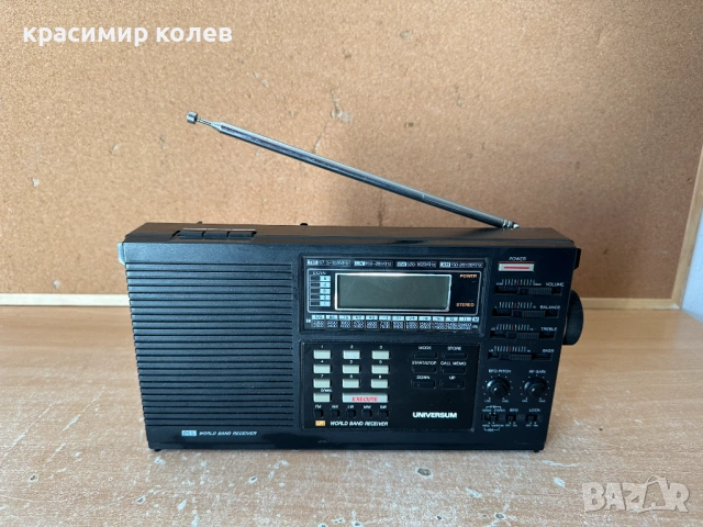 радиоприемник "Universum World Band Receiver TR 3061 B" /SANGEAN/