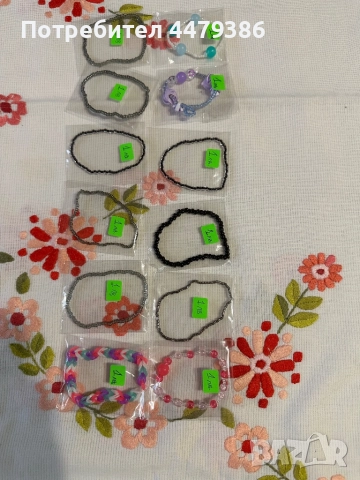 Ръчна изработка на гривни и букети, снимка 6 - Гривни - 52375829