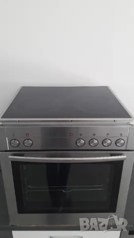 Печка NEFF с керамични котлони