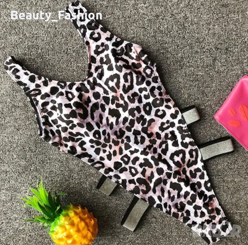 Цял бански с леопардов принт