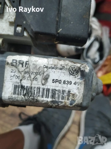 Стъклоповдигач Seat Altea 1.6i ,Rear Left Window Motor 5P0 839 401, снимка 7 - Части - 51007394