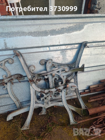 Крака за пейки 