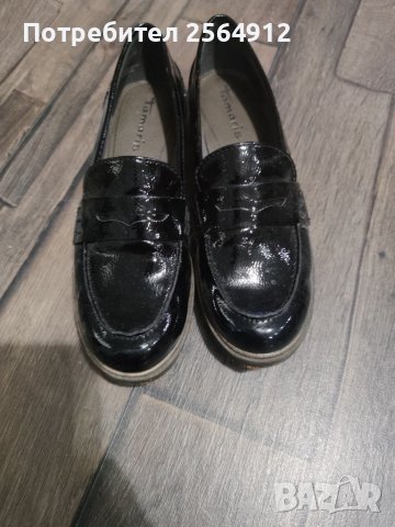 Продавам дамски черни лачени обувки , снимка 6 - Дамски ежедневни обувки - 39073458