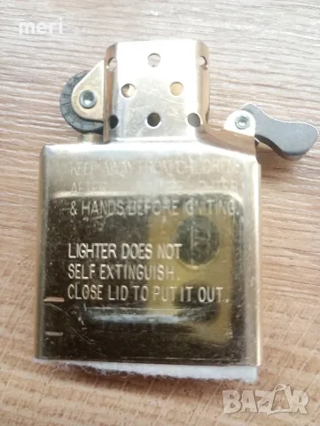 Zippo Brass Gold Dust, снимка 11 - Запалки - 56132971