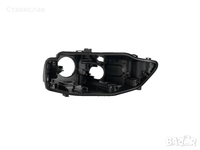 Дясна основа (корпус) за фар за Audi A4 B8 Facelift (2012-2015), снимка 2 - Части - 47936577