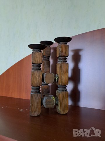 Стар дървен свещник с метални поставки за свещи, снимка 2 - Декорация за дома - 41765578