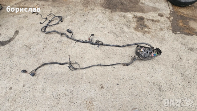 Бушонера за Audi Q7 , снимка 2 - Части - 51913655