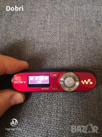 Музикален плеър Sony Walkman NWZ-B143F, снимка 5 - MP3 и MP4 плеъри - 44726766
