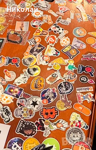 Биткойн Стикери