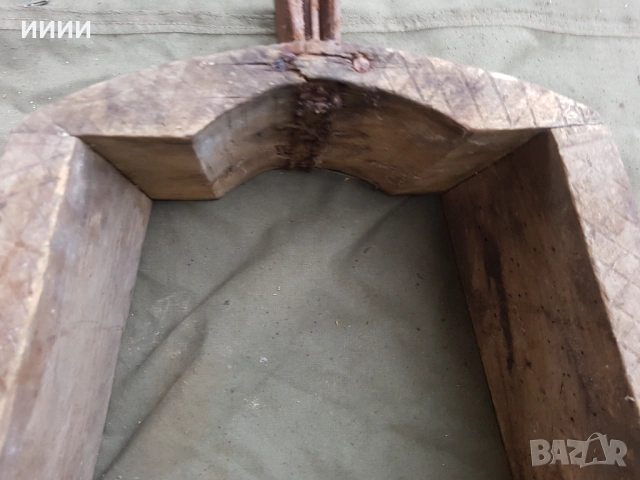 Дарак дърворезбован, снимка 3 - Антикварни и старинни предмети - 53844648