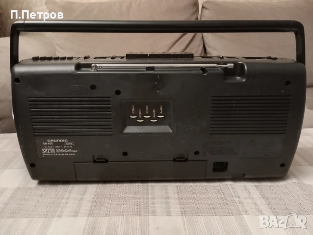 GRUNDIG RR 465 радиокасетофон, снимка 10 - Радиокасетофони, транзистори - 53479909