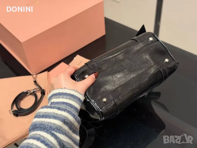 Miu Miu Belair Дамска чанта, кожа, снимка 5 - Чанти - 55930799