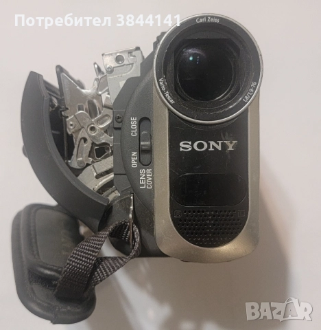 Sony DCR- HC37 - Видеокамера Сони, снимка 5 - Камери - 52297585