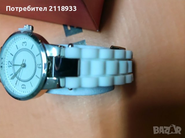 Дамски часовник с две сменящи се каишки , снимка 10 - Дамски - 24778723