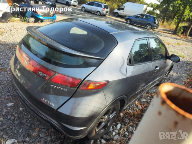 Honda Civic 8th десен волан на части, снимка 4 - Части - 51032084